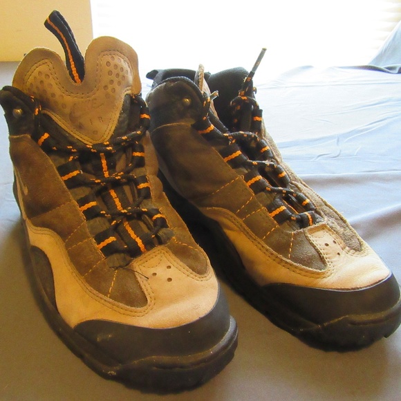 old nike acg shoes